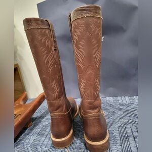 LUCCHESE Women's Boots